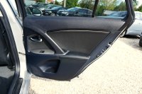Toyota Avensis, 2010 - 11