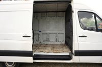 Mercedes-Benz Sprinter, 2010 - 11